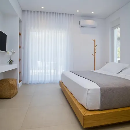 Almyra Seaside Luxury Suites Kalymnos Town Exterior photo