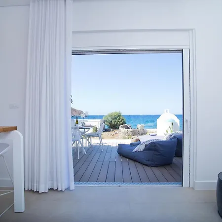 Almyra Seaside Luxury Suites Kalymnos Town Exterior photo